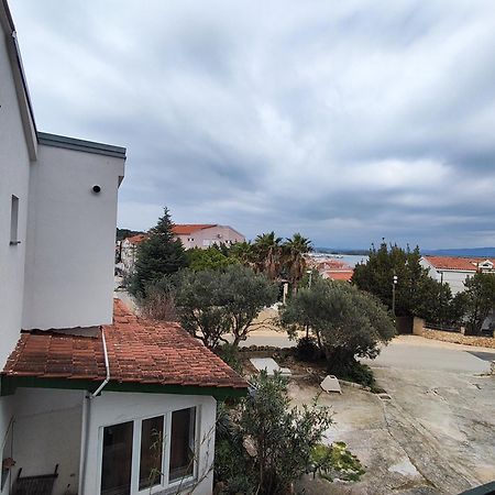 Apartmani Ivandic Murter Kamer foto